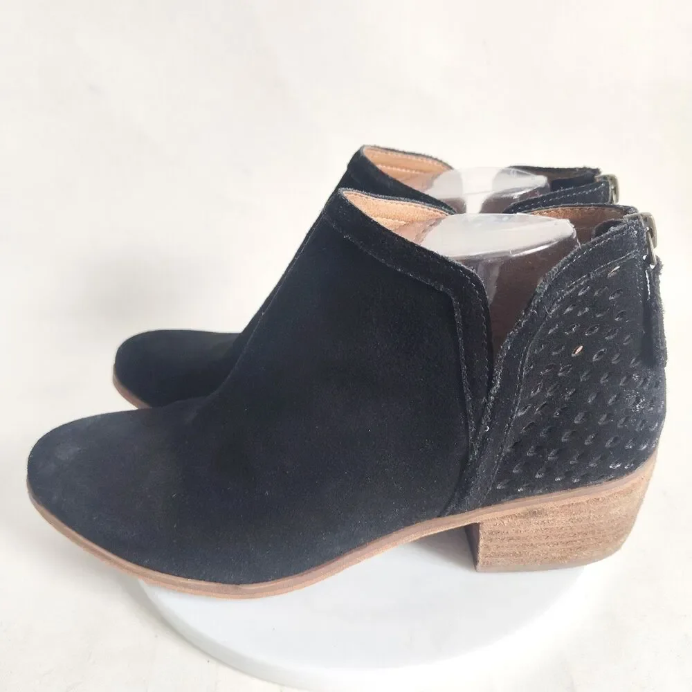 Susina V-Cut Boots Size 8 Block Heel Black Perforated Suede Booties Blakely Zip‎